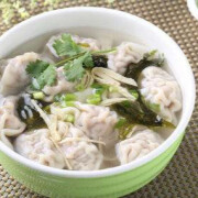 Homemade Pork And Chinese Spinach Wonton Soup (10 Pcs)